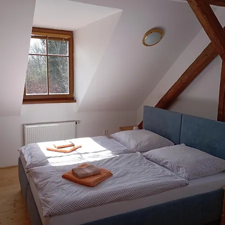 Guest house Na Hajence *
