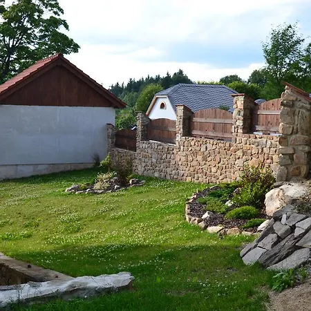 Na Hajence Guest house Bystrice nad Pernstejnem