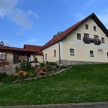 Guest house Na Hajence *