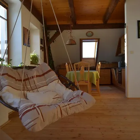 Guest house Na Hajence *