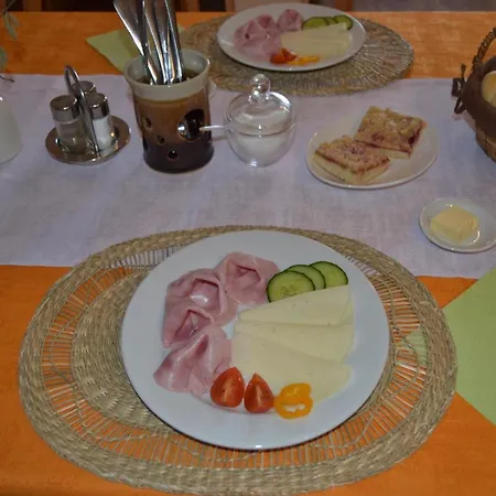 Guest house Na Hajence *